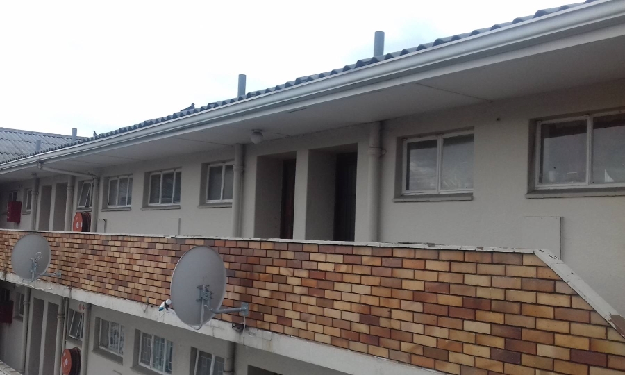 To Let 1 Bedroom Property for Rent in Oostersee Western Cape